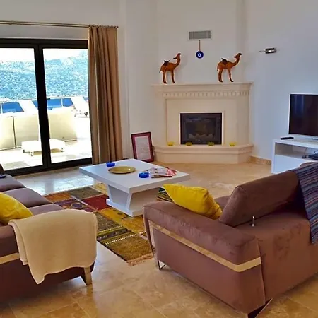 Yenikoy Sleeps 8 With Pool Air Con And Wifi *
